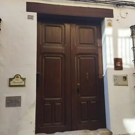 Casa Bienvenida - La Fallera * Carcagente