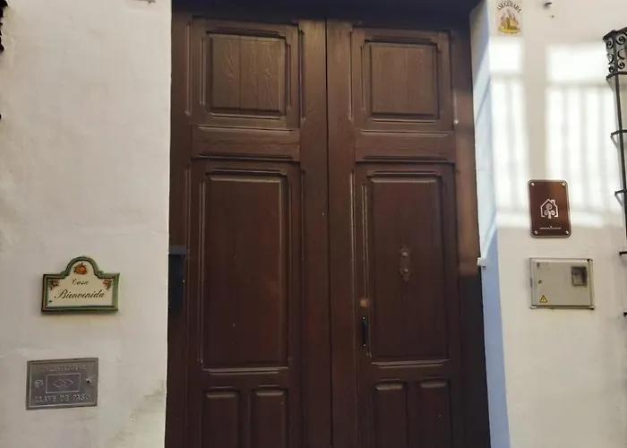 Casa Bienvenida - La Fallera * Carcagente